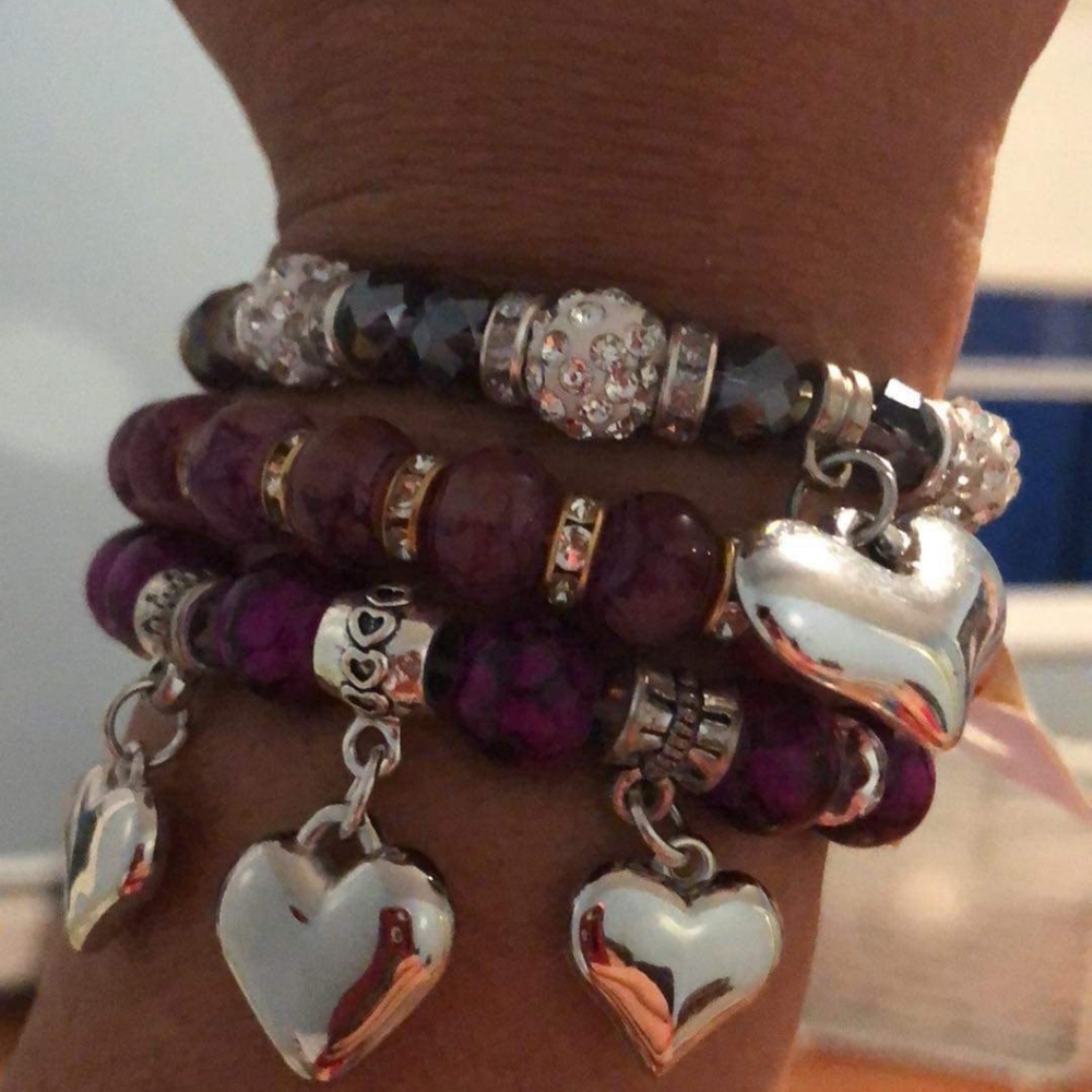 Hearts bracelets set